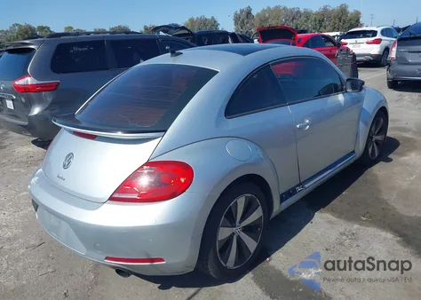 2012 Volkswagen Beetle Turbo z USA, uszkodzony, nr VIN 3VWVA7AT3CM629495